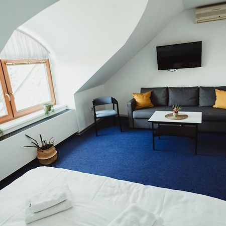 Hotel U Racka Ostrožská Nová Ves Eksteriør bilde