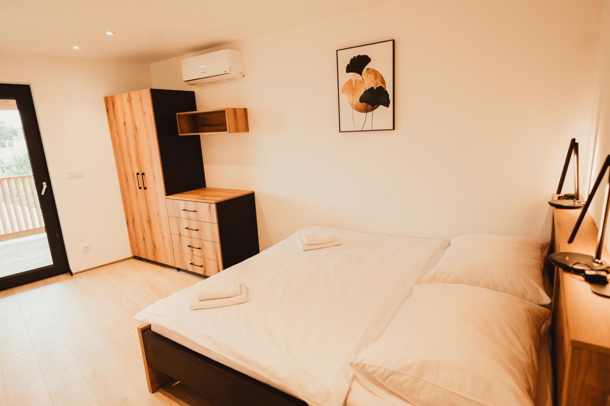 Hotel U Racka Ostrožská Nová Ves Eksteriør bilde