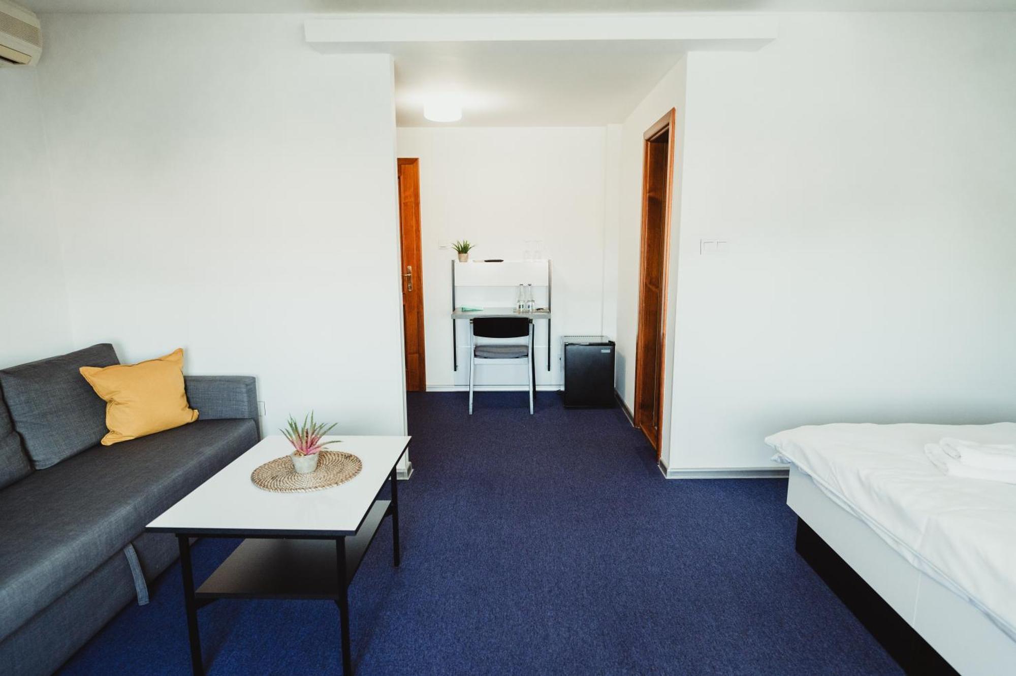 Hotel U Racka Ostrožská Nová Ves Eksteriør bilde