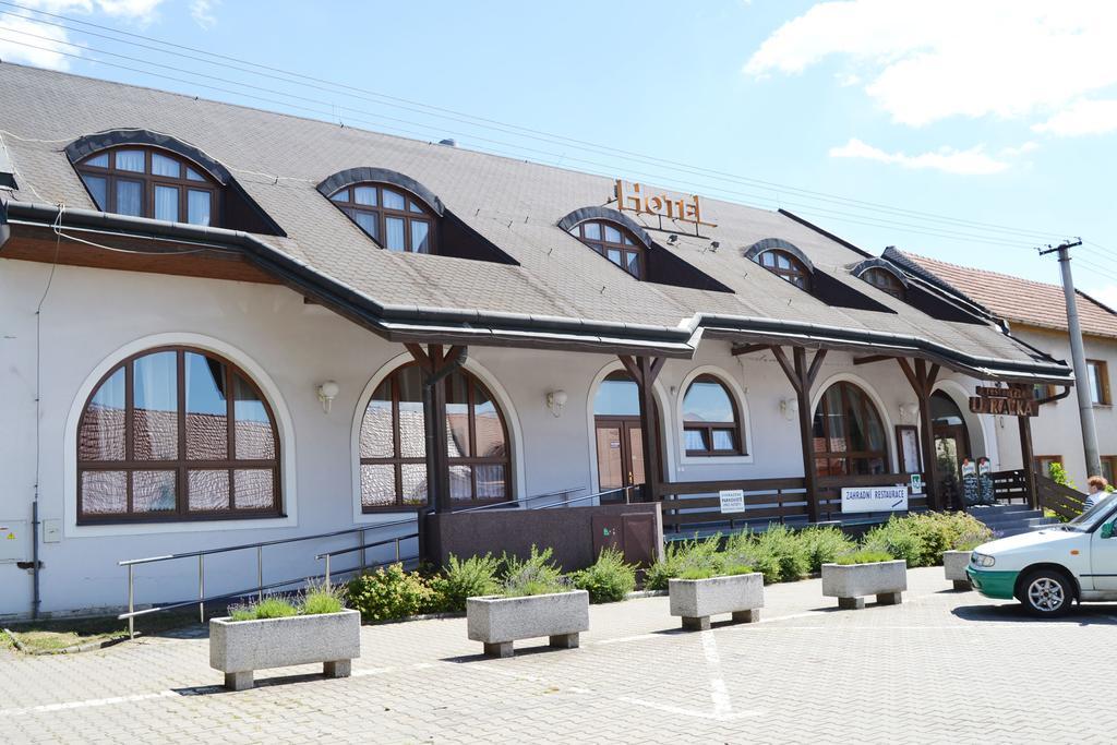 Hotel U Racka Ostrožská Nová Ves Eksteriør bilde